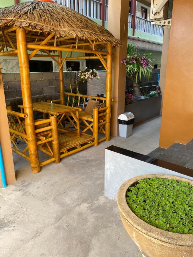 Golf House Hotel Nai Yang Luaran gambar
