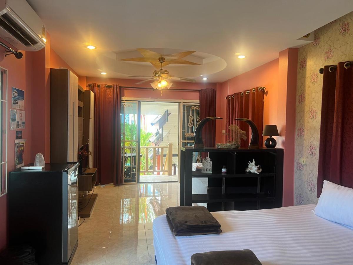 Golf House Hotel Nai Yang Luaran gambar