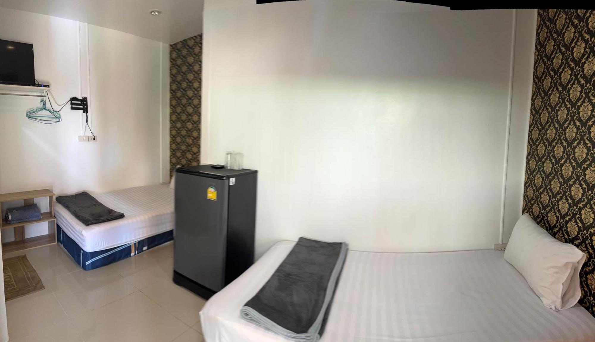Golf House Hotel Nai Yang Luaran gambar